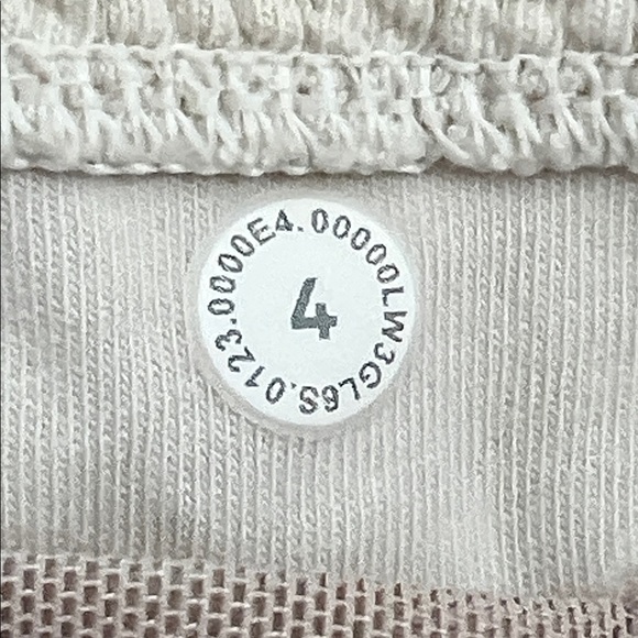 Lululemon Women's Textured Half-Zip Hoodie Bone White Size 4 - Picture 7 of 8